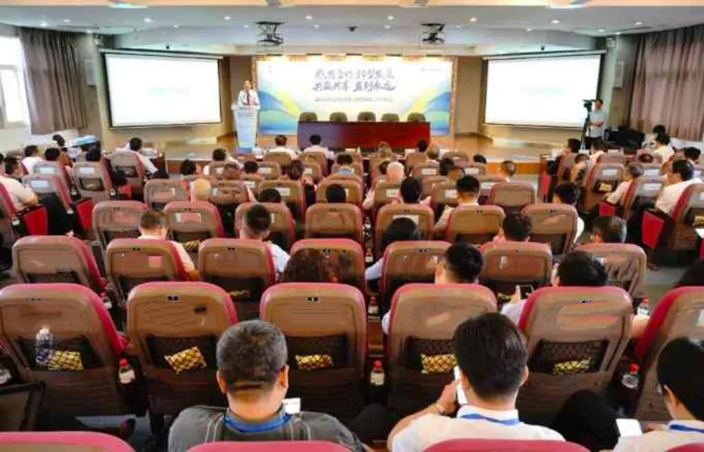 大禹電氣受邀參加陜鼓集團(tuán)2025供給側(cè)戰(zhàn)略合作峰會(huì)——感恩合作、轉(zhuǎn)型發(fā)展、共贏共享、直到永遠(yuǎn)